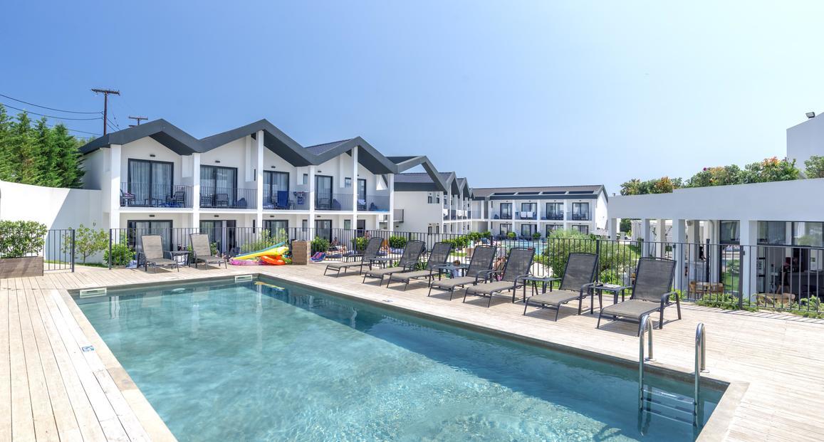 Aqua Bay Hotel Planos  Exterior photo